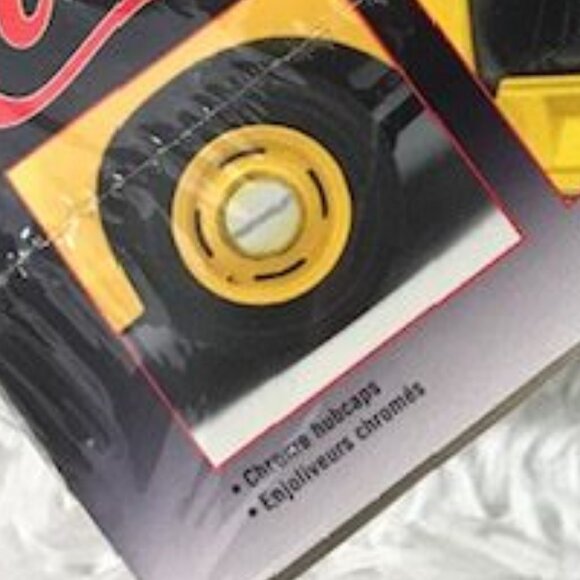 Vintage Coca-Cola 1950 Chevrolet Pickup 1/25 Model Kit w/Pop Machines & Cart - Picture 6 of 13